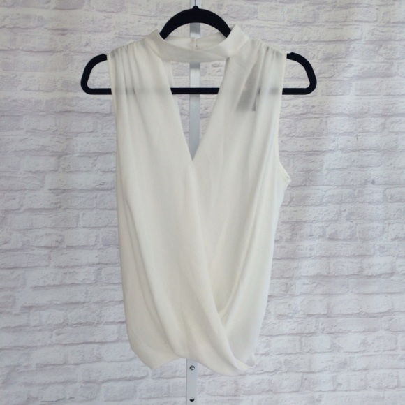 New Look Tops - NEW LOOK White Choker Neck Blouse