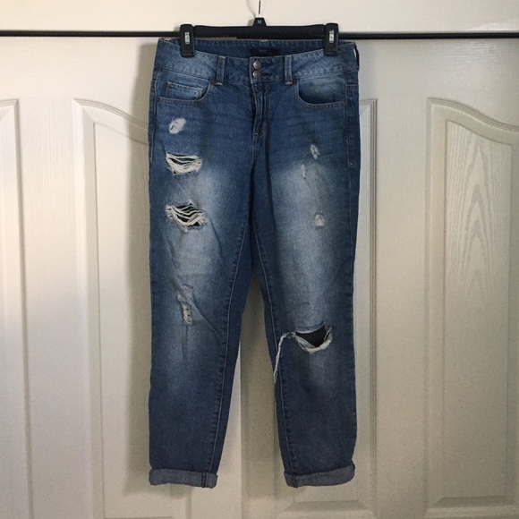 High waisted boyfriend jeans