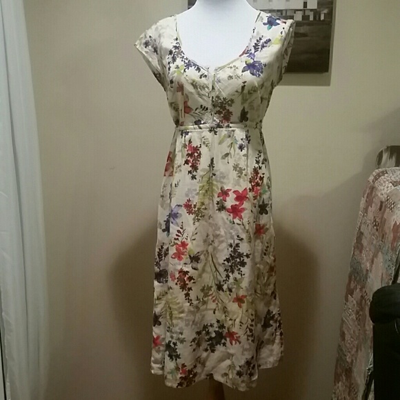 Eddie Bauer Dresses & Skirts - 💐Eddie Bauer Gorgeous Floral Dress