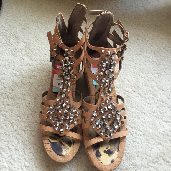 BRAND NEW SAM EDELMAN SANDALS!! - Picture 2 of 4