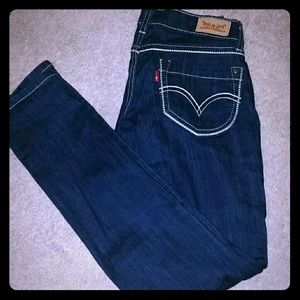 Dark wash Levi jeans