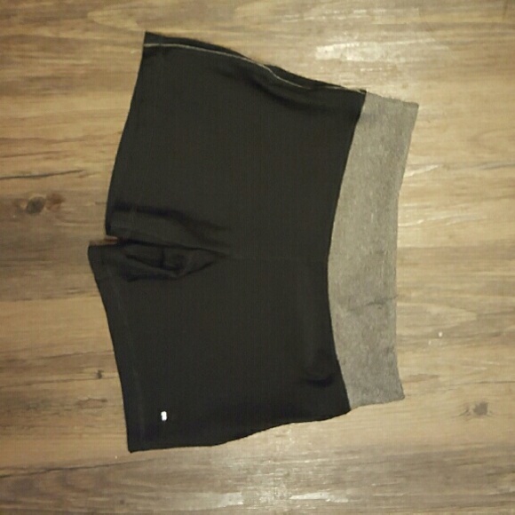 Yoga shorts
