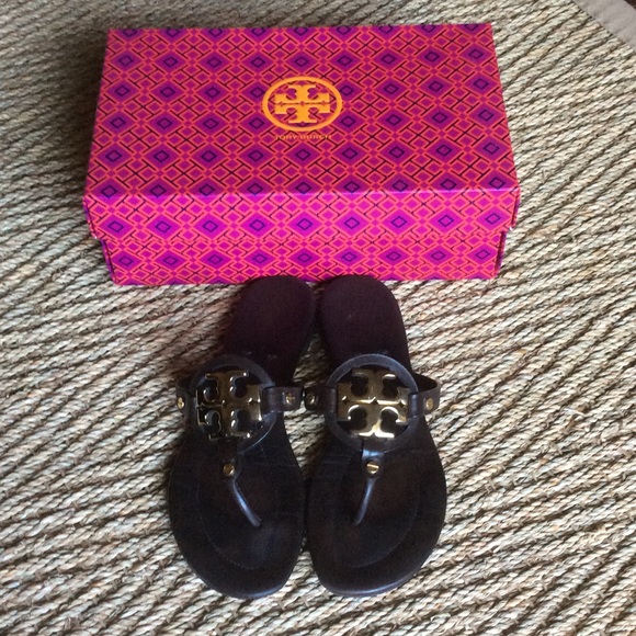 Tory Burch Shoes - AUTHENTIC TORY BURCH MILLER W gold ❤️