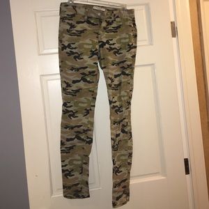 Rich & Skinny camo jeans, size 26, skinny