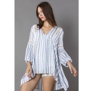 Chicwish Posies Flow My Way Tunic Top- L/XL