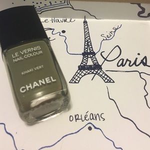 Chanel | Khaki Vert