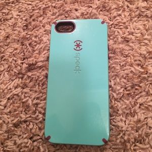 Speck iPhone 5/5s case