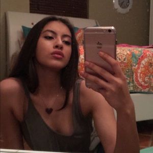 Meet your Posher, Vianney