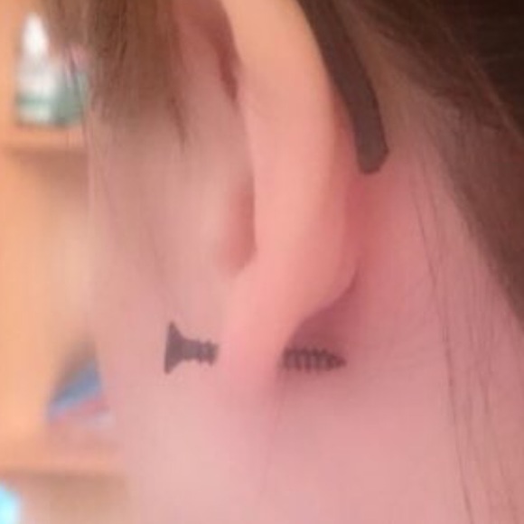 (M2) Black Screw Earrings - Picture 5 of 6