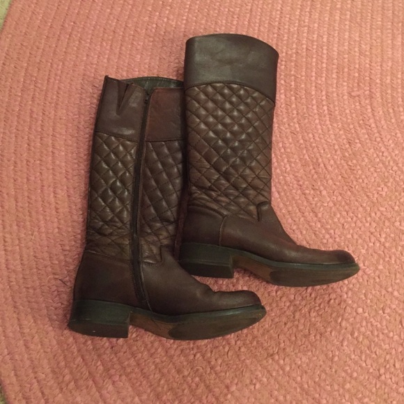 Brown quilted Steve Madden boots women's size 7.5