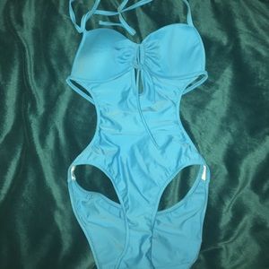 One piece swimsuit