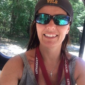 Meet your Posher, Melanie