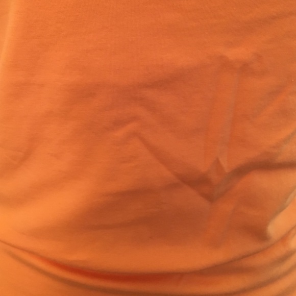 Orange V-neck Shell 🎀 - Picture 2 of 2