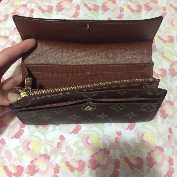 Wallet - Picture 2 of 4