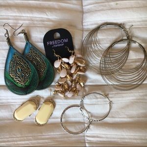 Earrings bundle
