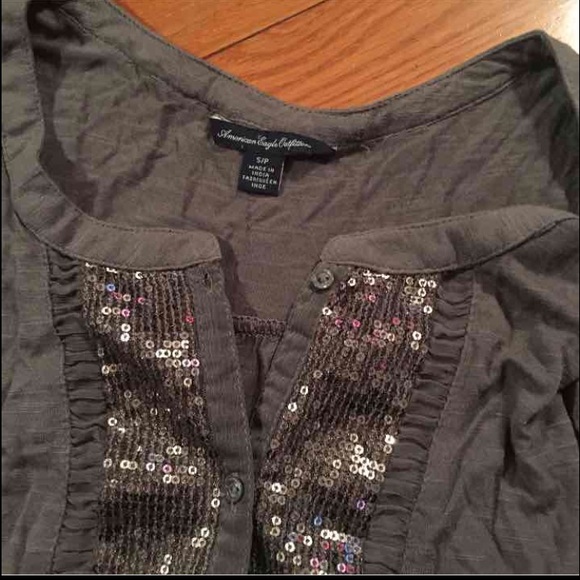 American Eagle top - Picture 1 of 2