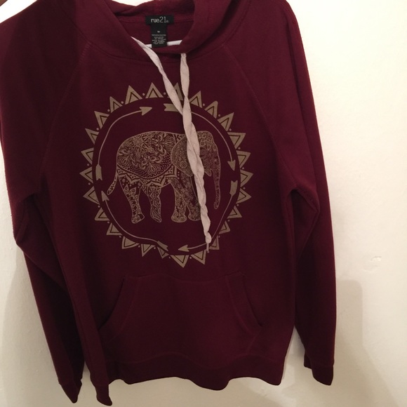Maroon Rue 21 hoodie!