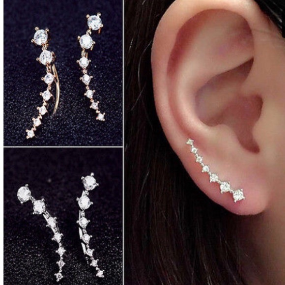 Diamond studded Ear Cuff (GoldTone) - Picture 3 of 3