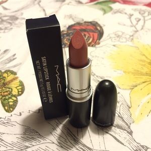 MAC Cosmetics 'Brave' Satin Lipstick🦁💕
