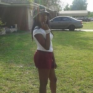 Meet your Posher, Tori