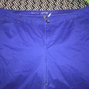 APT 9 true blue skinny jeans size 22w