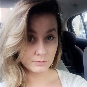 Meet your Posher, Krystal