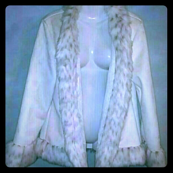 Large Cream White House Black Market Fur Coat
