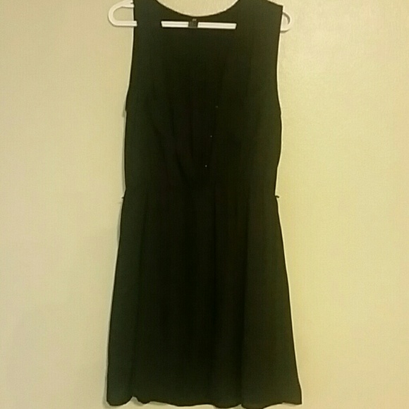 Black sleeveless dress from h&m