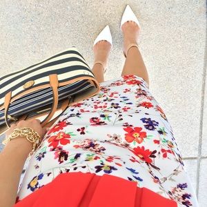 Colorful Floral print Express pencil skirt