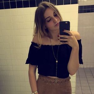 Meet your Posher, Lukela