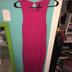 💫 W118 Walter Baker Maxi length pink dress.