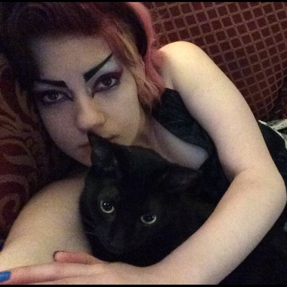 ๐บ Meet The Posher ๐บ - Picture 2 of 4