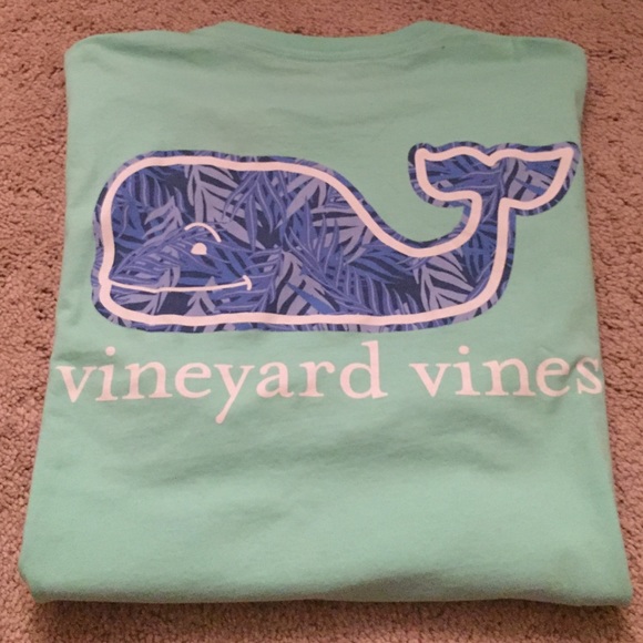 Vineyard Vines men's short sleeve