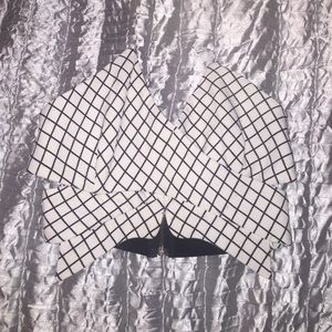 Strapless black and white crop top