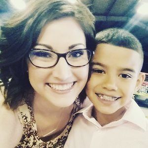 Meet your Posher, Elizabeth