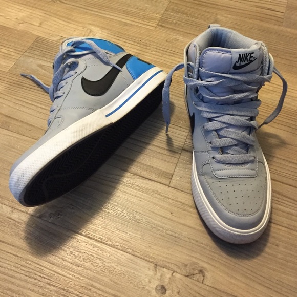 Men's Nike Air size 9