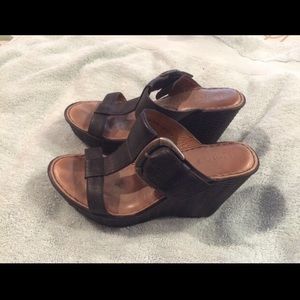 Born wedge sandals