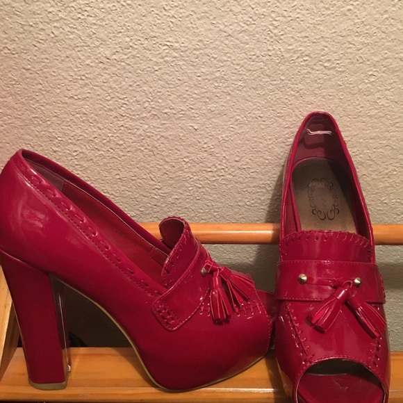 Chunky fire red hot heels