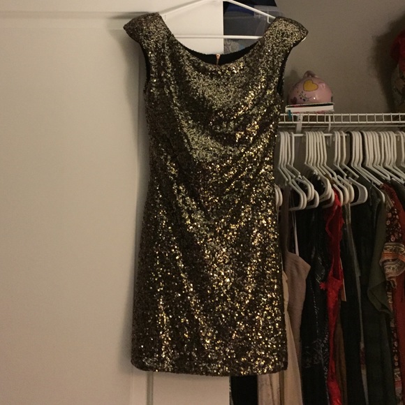 MINKPINK copper sequin dress. VERY good condition!