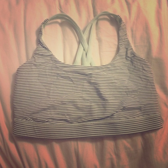 Lulu lemon "Energy" sports bra