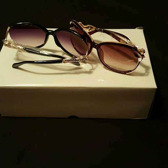 Sunglass - Picture 2 of 3