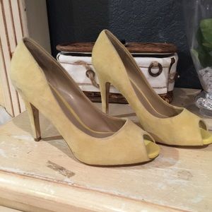 Suade shoes yellow