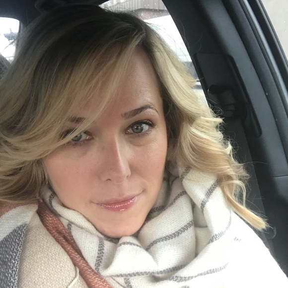 Meet your Posher, Brooke - Picture 4 of 6