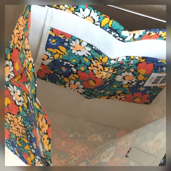 Innisfree Kra tote bag - Picture 3 of 4