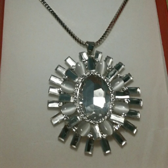 Pendant - Picture 2 of 4
