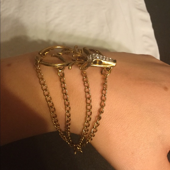 Cute Deer Head Bracelet!! - Picture 3 of 4