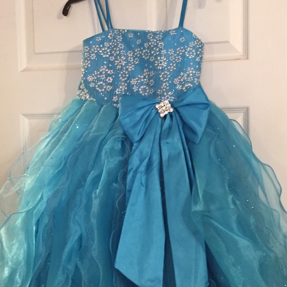 Girls pageant dress