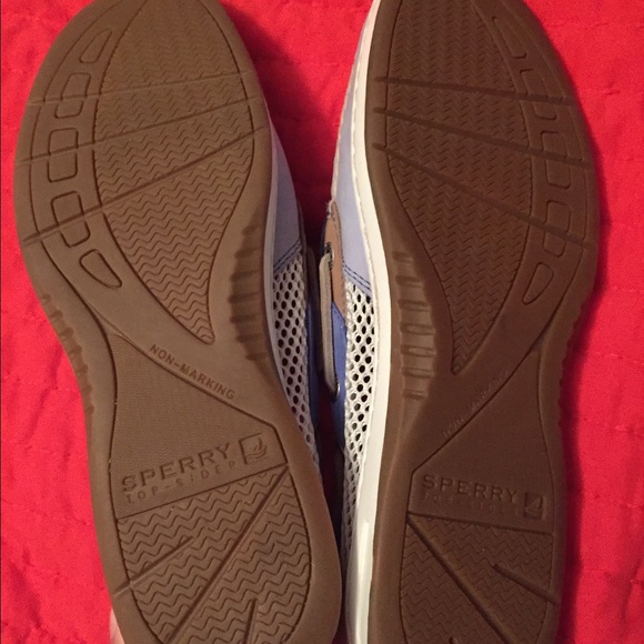 SOLDđ„đ„NWOT sperrys - Picture 2 of 2