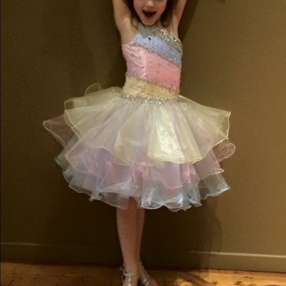 Girls pageant dress