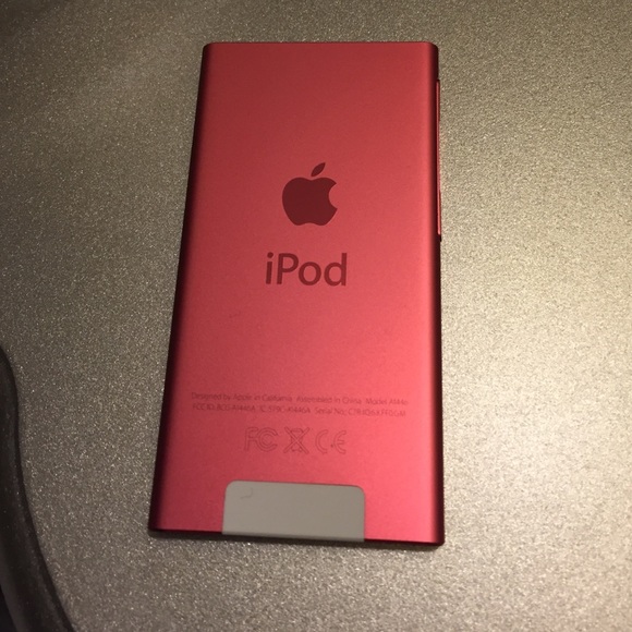 iPod Nano - Picture 2 of 4